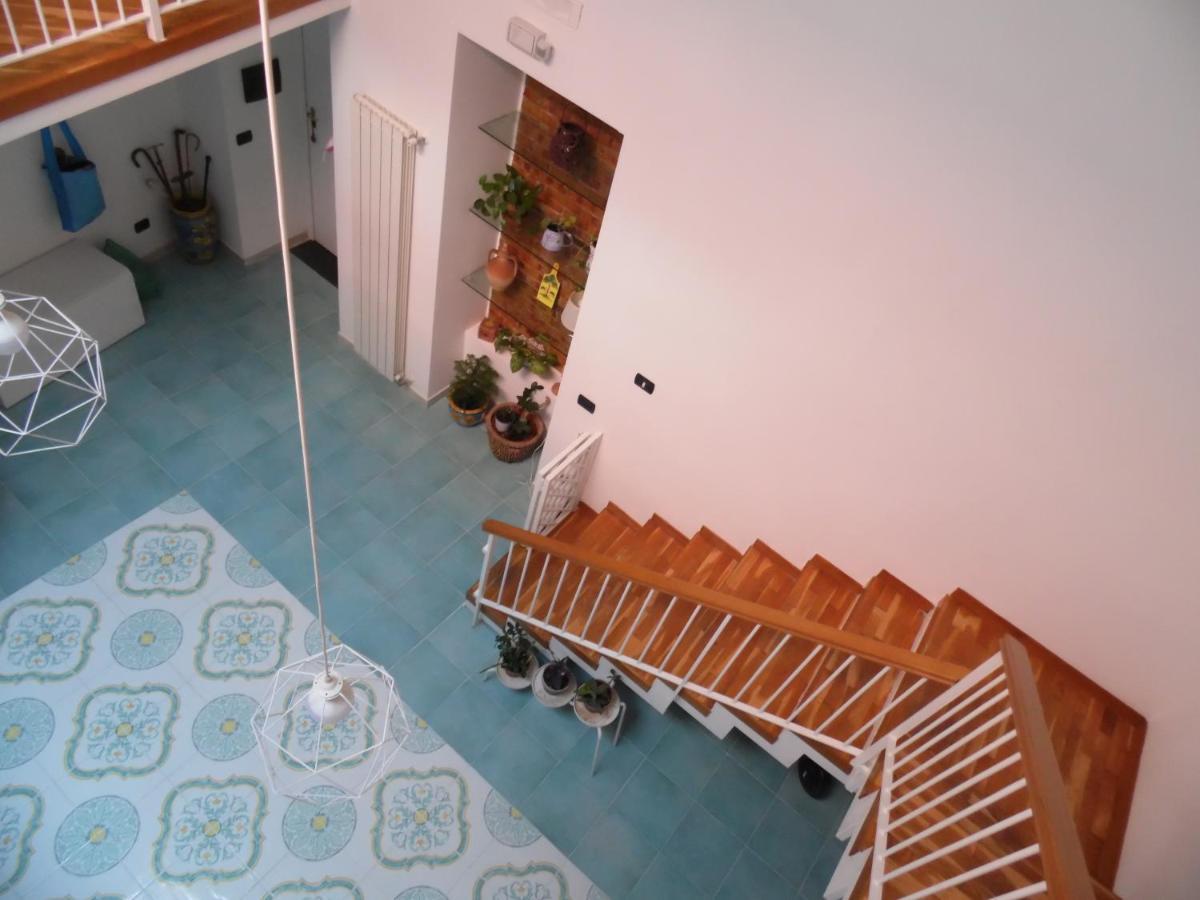 A Casa Di Monica Lejlighed Pozzuoli Eksteriør billede