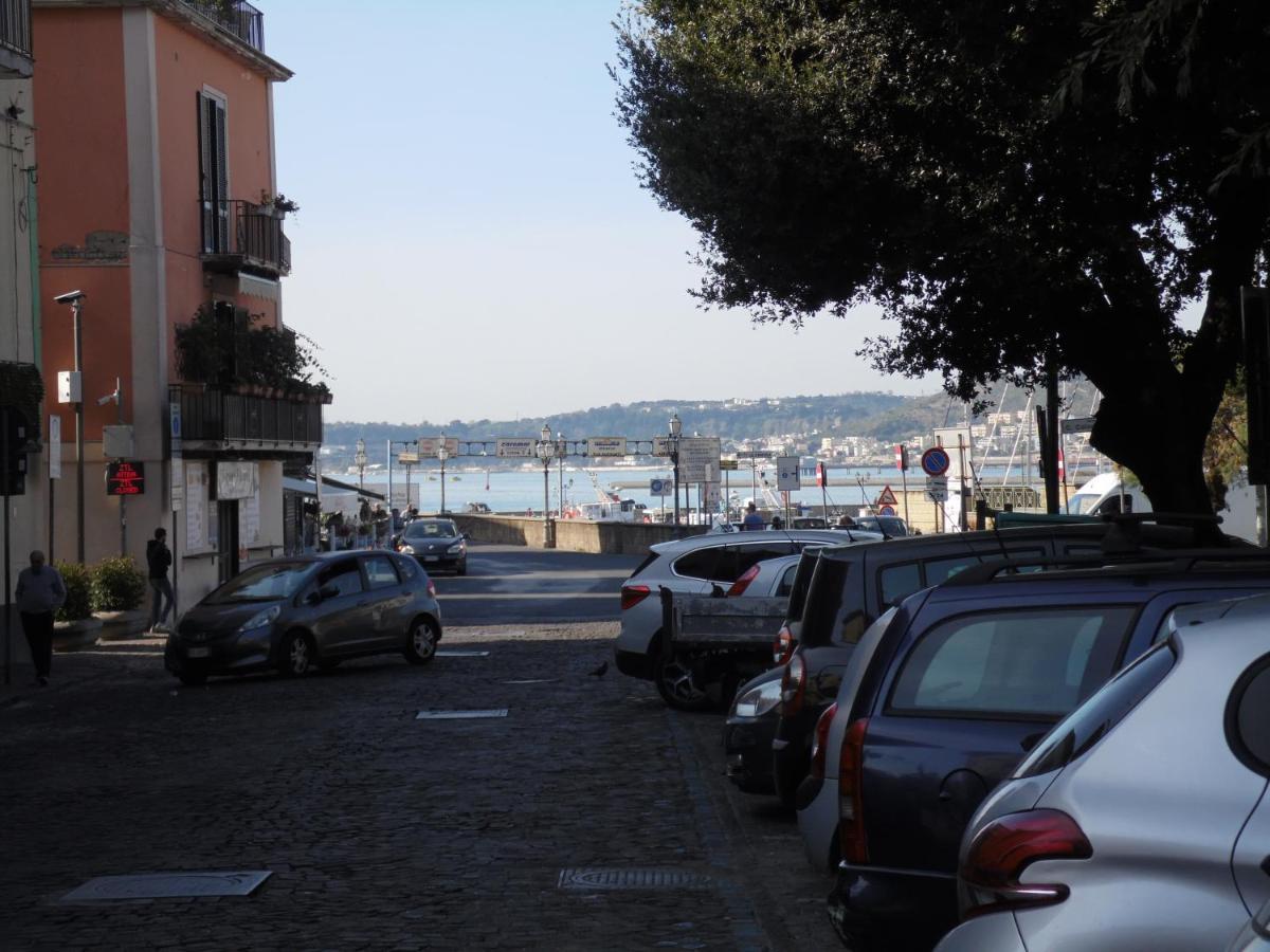 A Casa Di Monica Lejlighed Pozzuoli Eksteriør billede