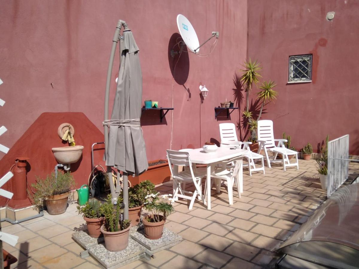 A Casa Di Monica Lejlighed Pozzuoli Eksteriør billede